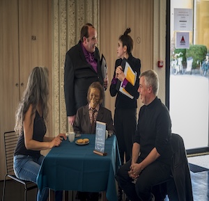 Photographe par Alexander J.E. Bradley